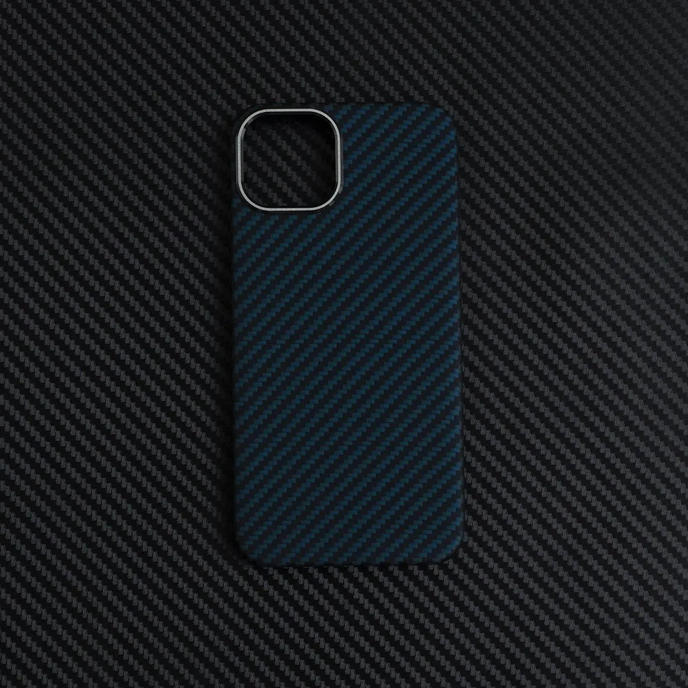 фото Чехол-накладка K-Doo Kevlar Case для iPhone 13 Pro карбоновый (черно-синий в полоску)