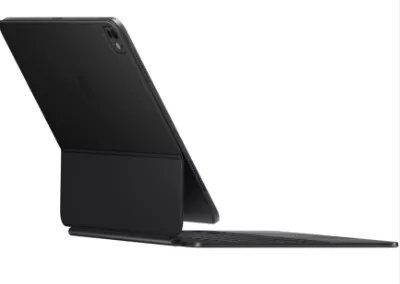 фото Клавиатура Apple Magic Keyboard with Trackpad для iPad Pro 13 (2024) русская (нейлон с подставкой) (черный) (MWR53)