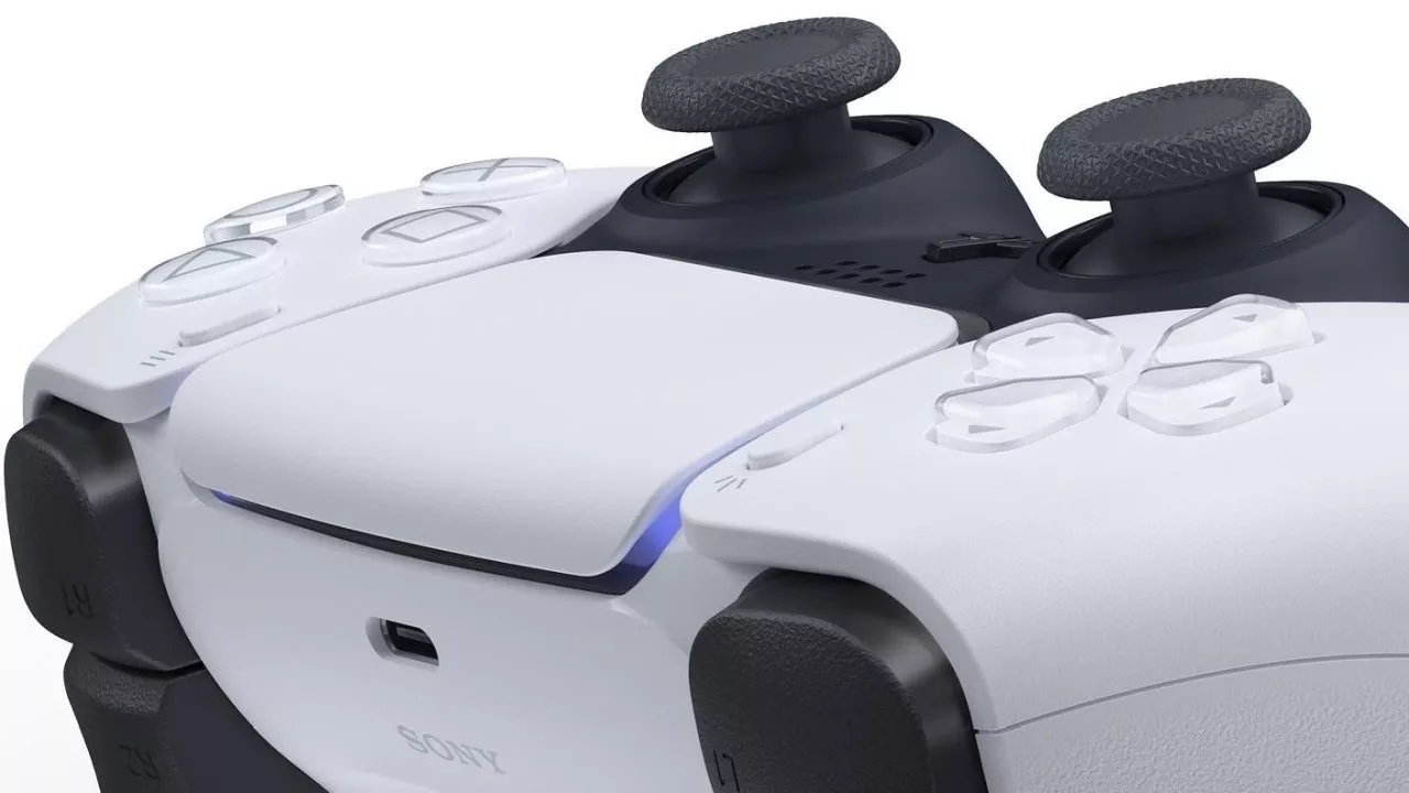 Беспроводной контроллер Sony DualSense Wireless Controller для PS5 (белый/черный)