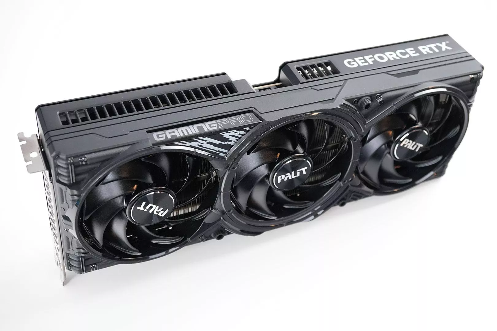 Palit RTX 5070 Ti 16 ГБ GAMINGPRO-S OC — обзор и характеристики | Device365 — Device365
