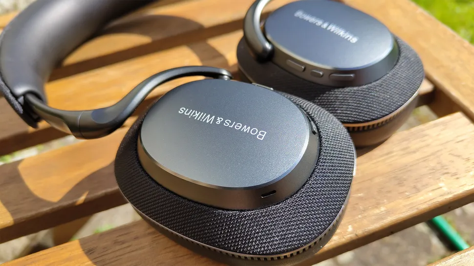 Bowers & Wilkins Px7 S3: обзор флагманских наушников | Device365 — Device365