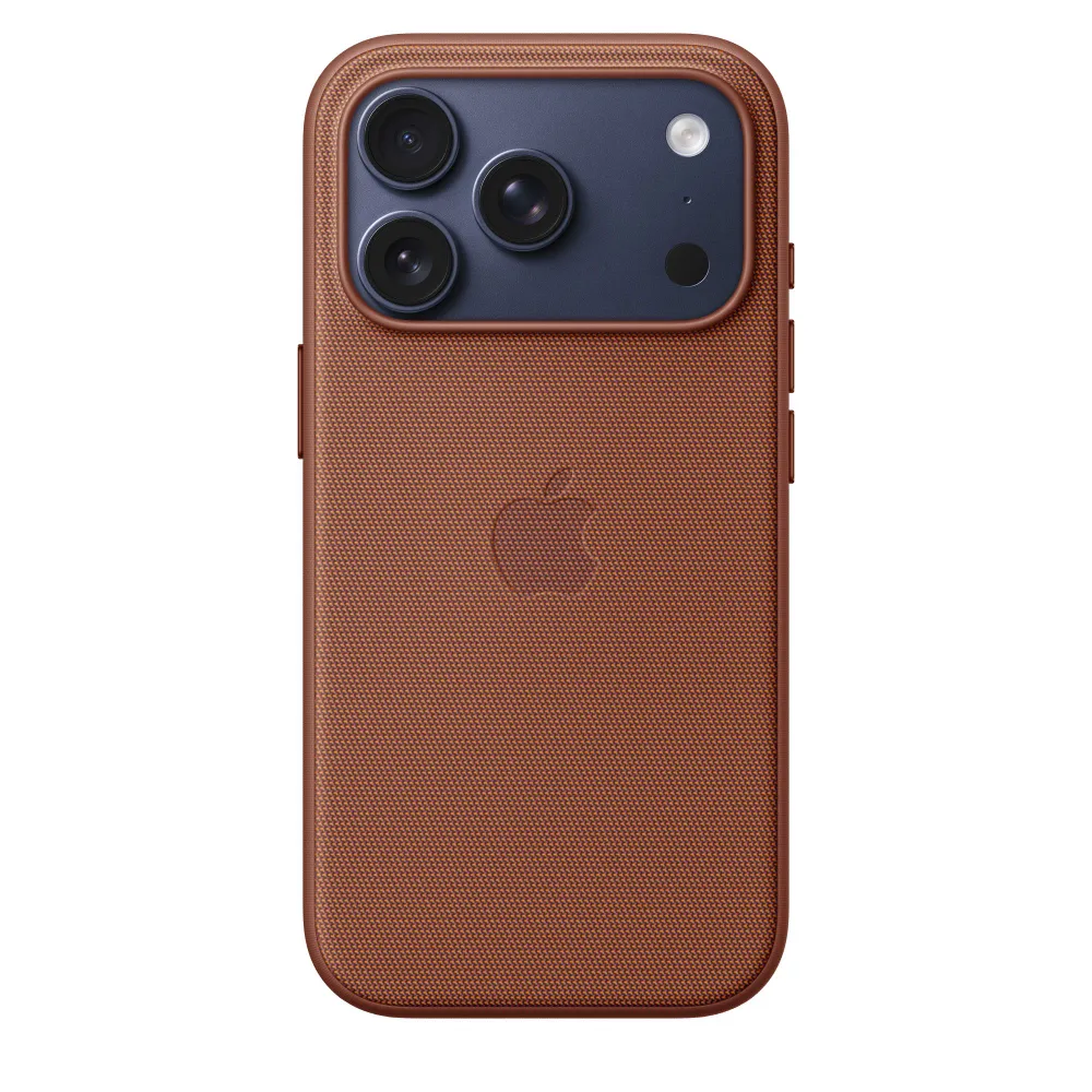 фото Чехол-накладка TechWoven Case with MagSafe/Camera Control для iPhone 17 Pro (Sienna)