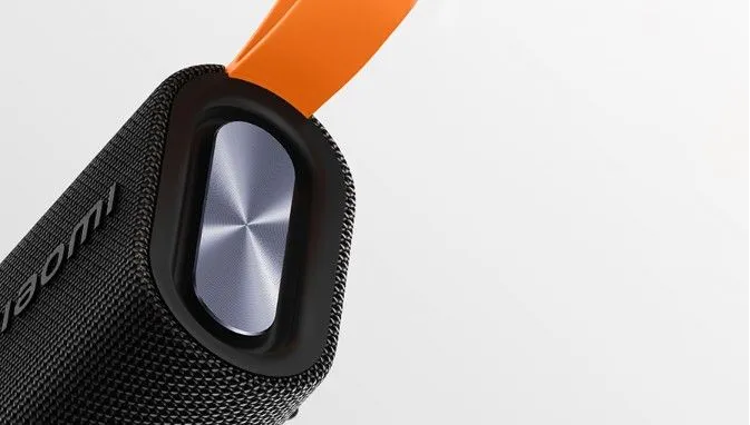 фото Портативная колонка Xiaomi Sound Pocket (MDZ-37-DB) (Black)