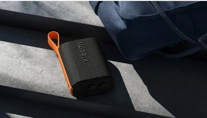 фото Портативная колонка Xiaomi Sound Pocket (MDZ-37-DB) (Black)