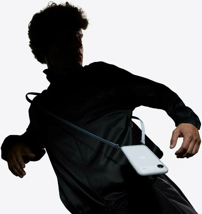 фото Ремешок Apple Crossbody Strap для  iPhone 17/17Pro/17Pro Max/Air (Tan) (MGGK4)