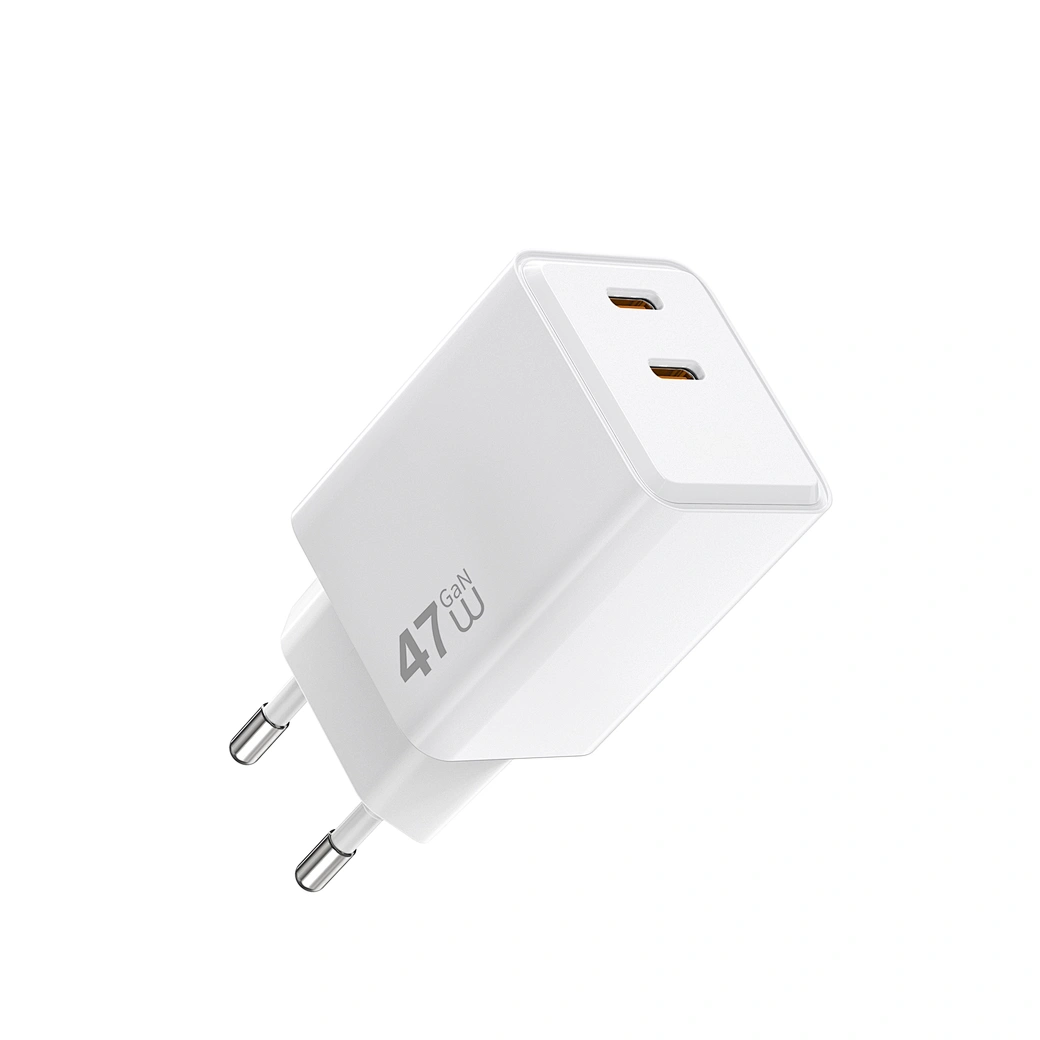 Сетевое зарядное устройство WIWU Cube GaN 67W USBUSB-Cx2 Wi-G026 белый 2600₽