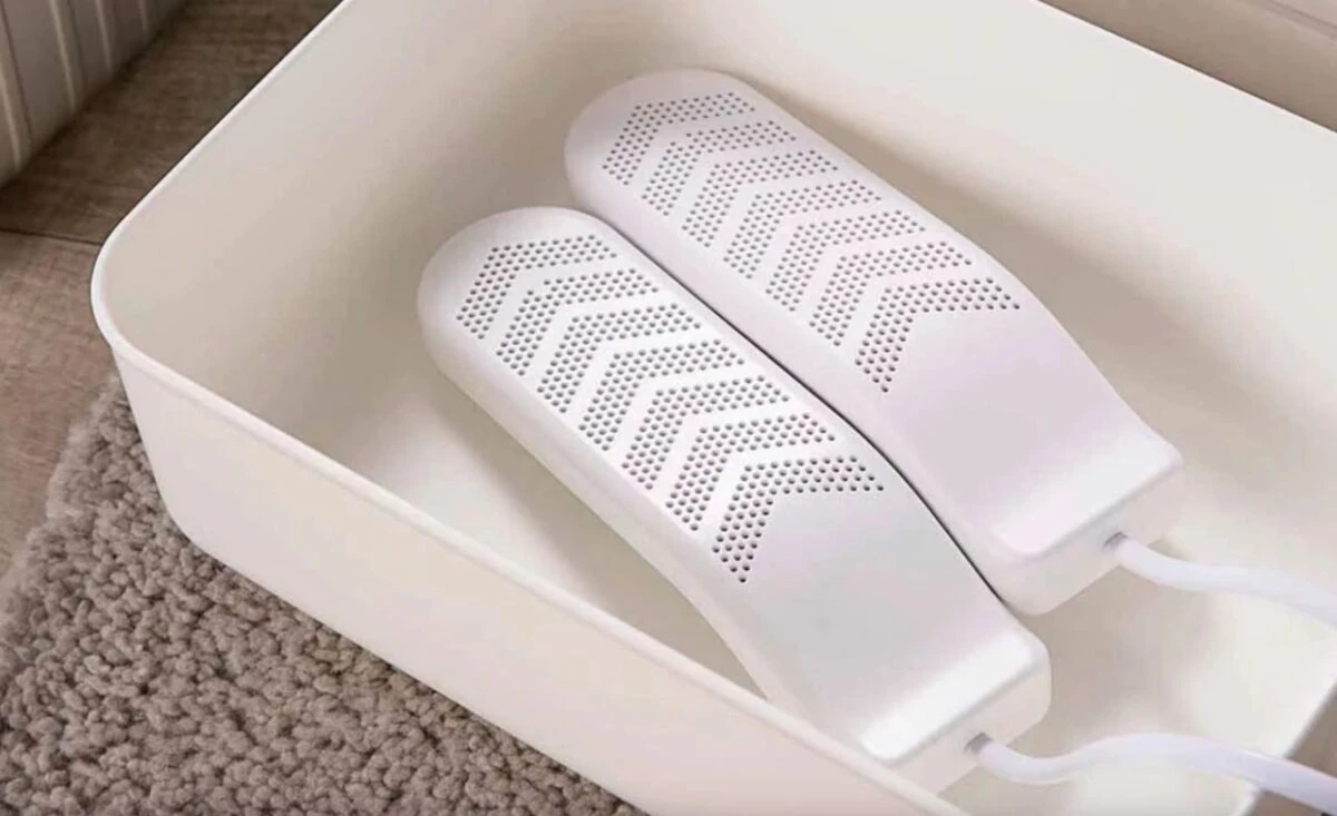 Сушилка для обуви Xiaomi Qualitell Constant Temperature Shoes Dryer (белый)